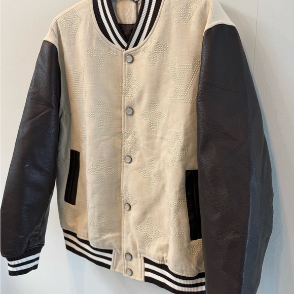 Louis Vuitton Cream and Black Bomber Jacket - Picture 3 of 8